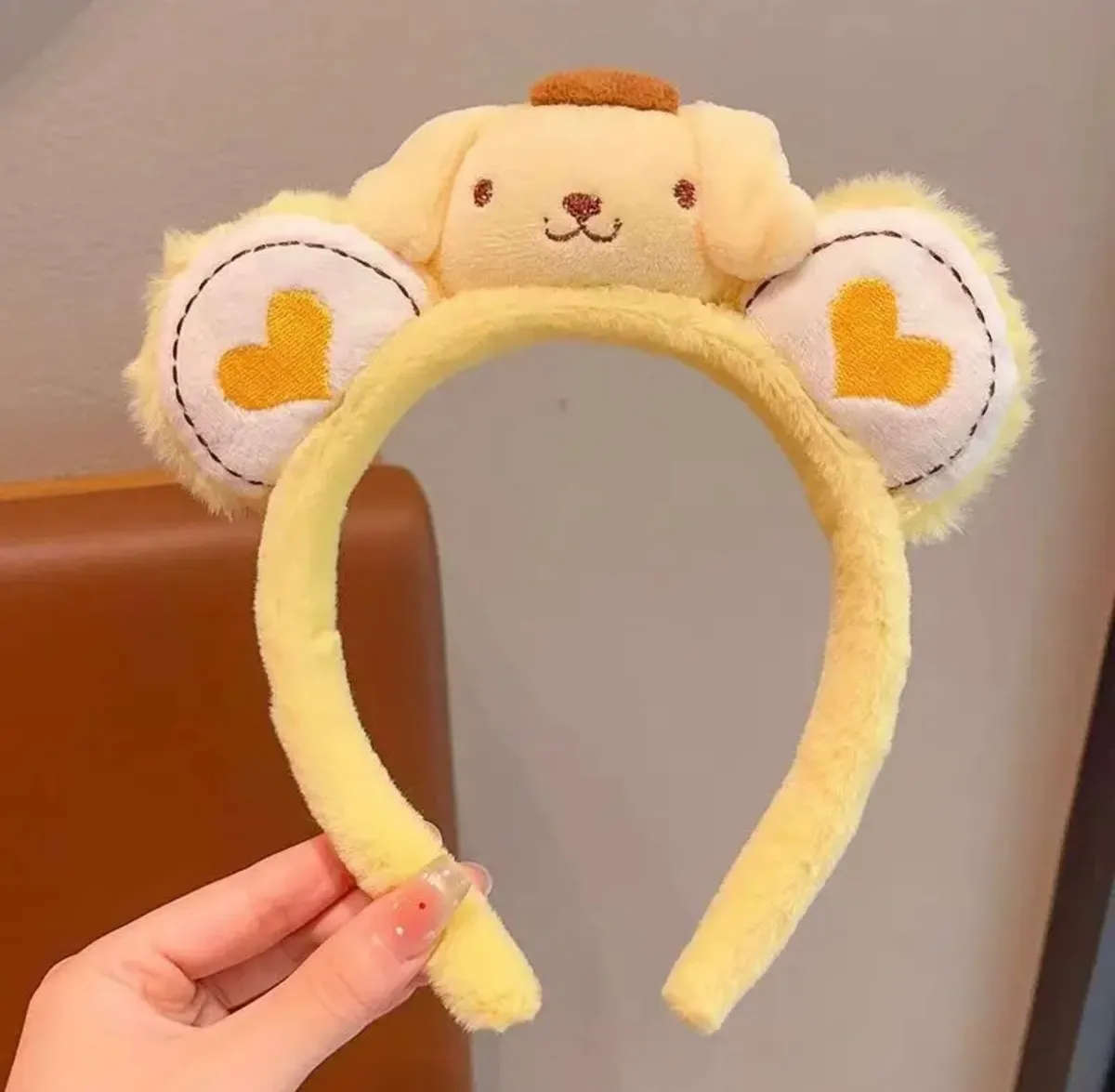 Cintillo de Felpa Sanrio (Varios Diseños)