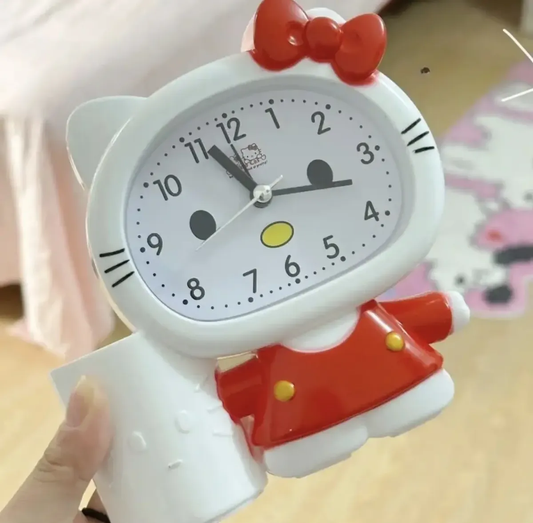 Reloj Despertador Hello Kitty con Portalápiz