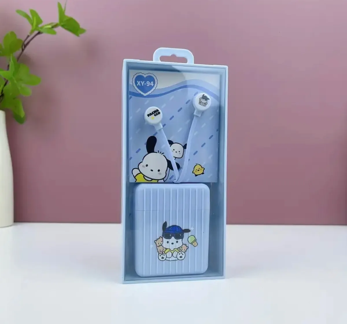 Audífonos Sanrio Con Micrófono con Estuche