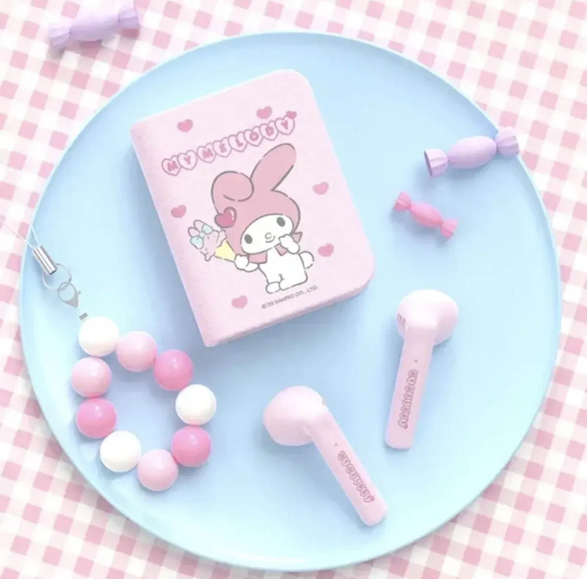 Audífonos Bluetooth Sanrio con Estuche