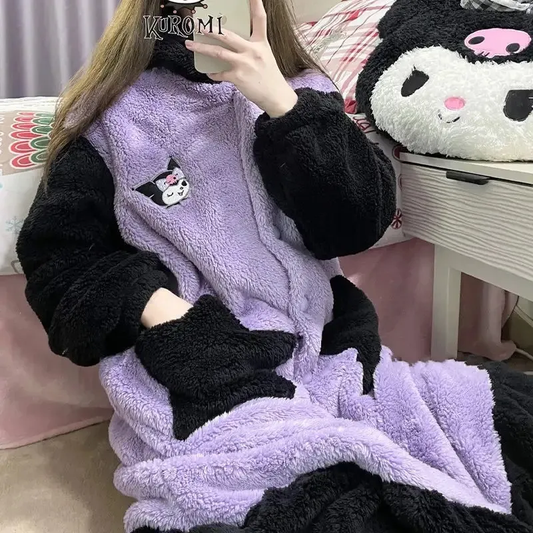 Bata Sanrio de Felpa para Adultos