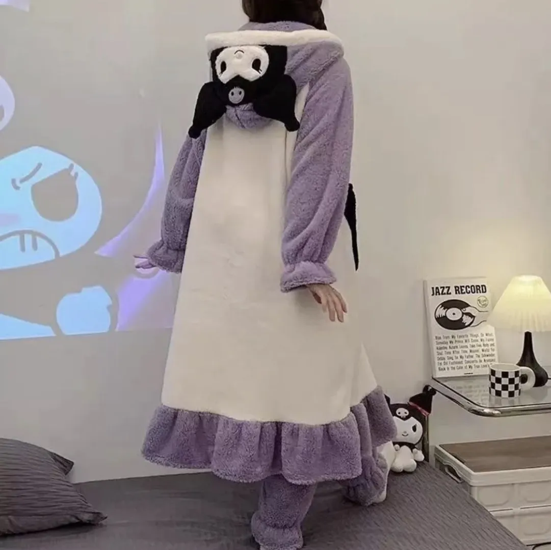 Bata Sanrio de Felpa para Adultos