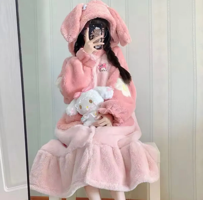 Bata Sanrio de Felpa para Adultos