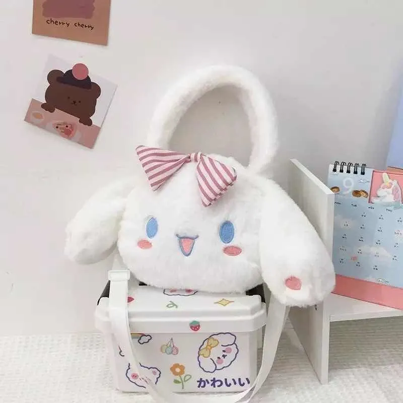 Bolso de Peluche Cinnamoroll