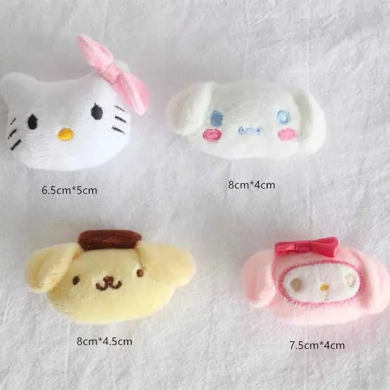 Broche de Peluche Sanrio (Hello Kitty y Amigos)
