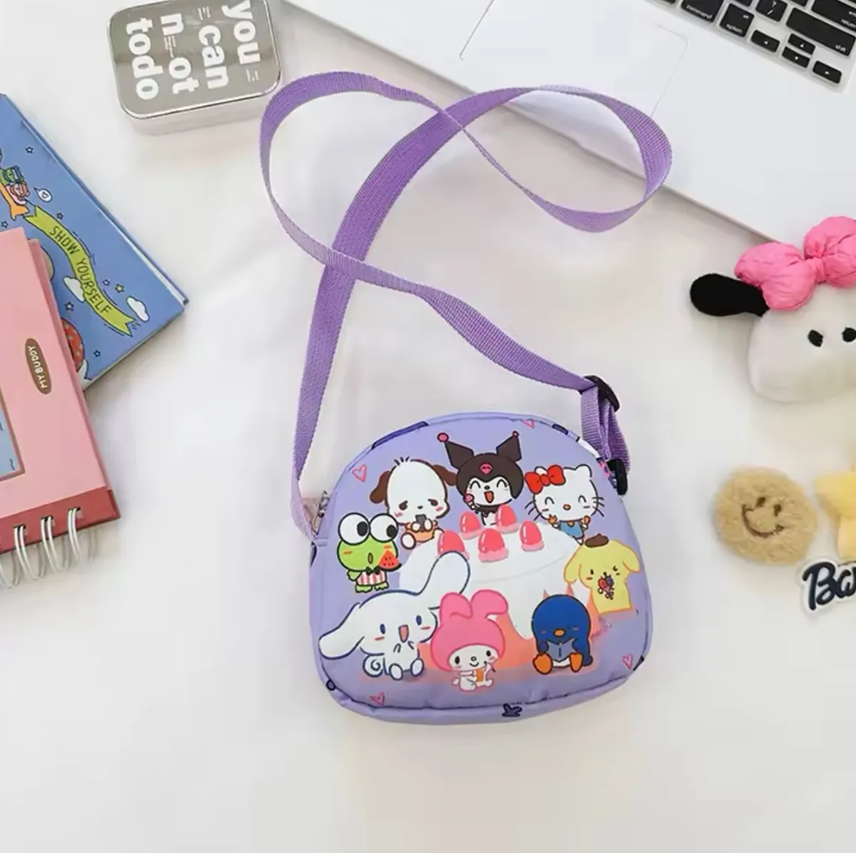 Cartera Pequeña de Personajes Sanrio