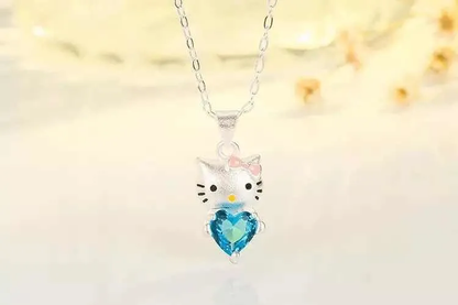 Collar Hello Kitty Corazón Bañado en Plata con Circón