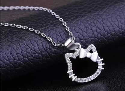 Collar Hello Kitty con Circones (Varios diseños)
