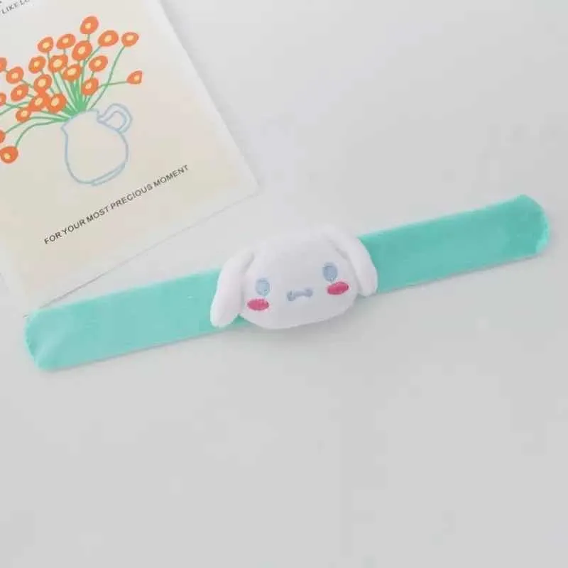 Pulsera Ajustable de Felpa Sanrio