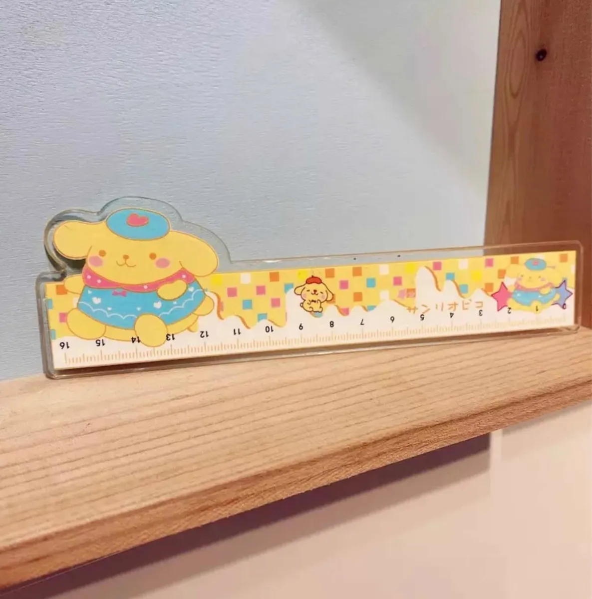 Regla Personajes Sanrio 16 cm
