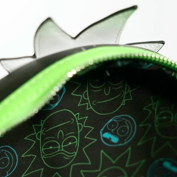 Mochila Loungefly Rick y Morty