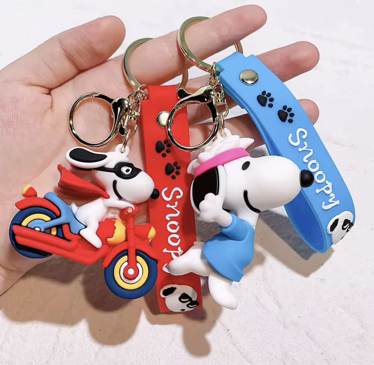 Llavero Peanuts Snoopy (Varios modelos)