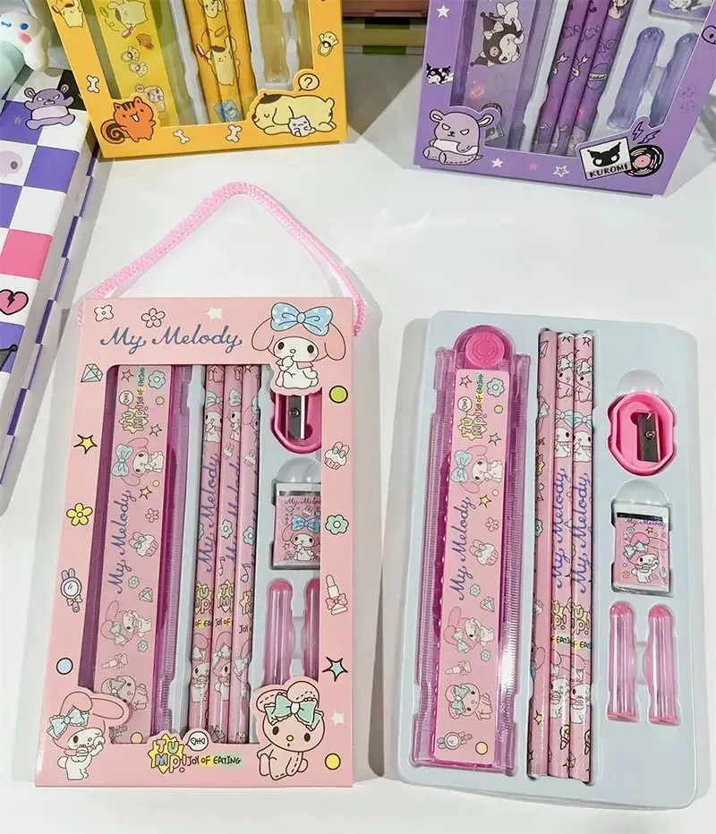 Set Escritorio Importado Hello Kitty Y Sus Amigos