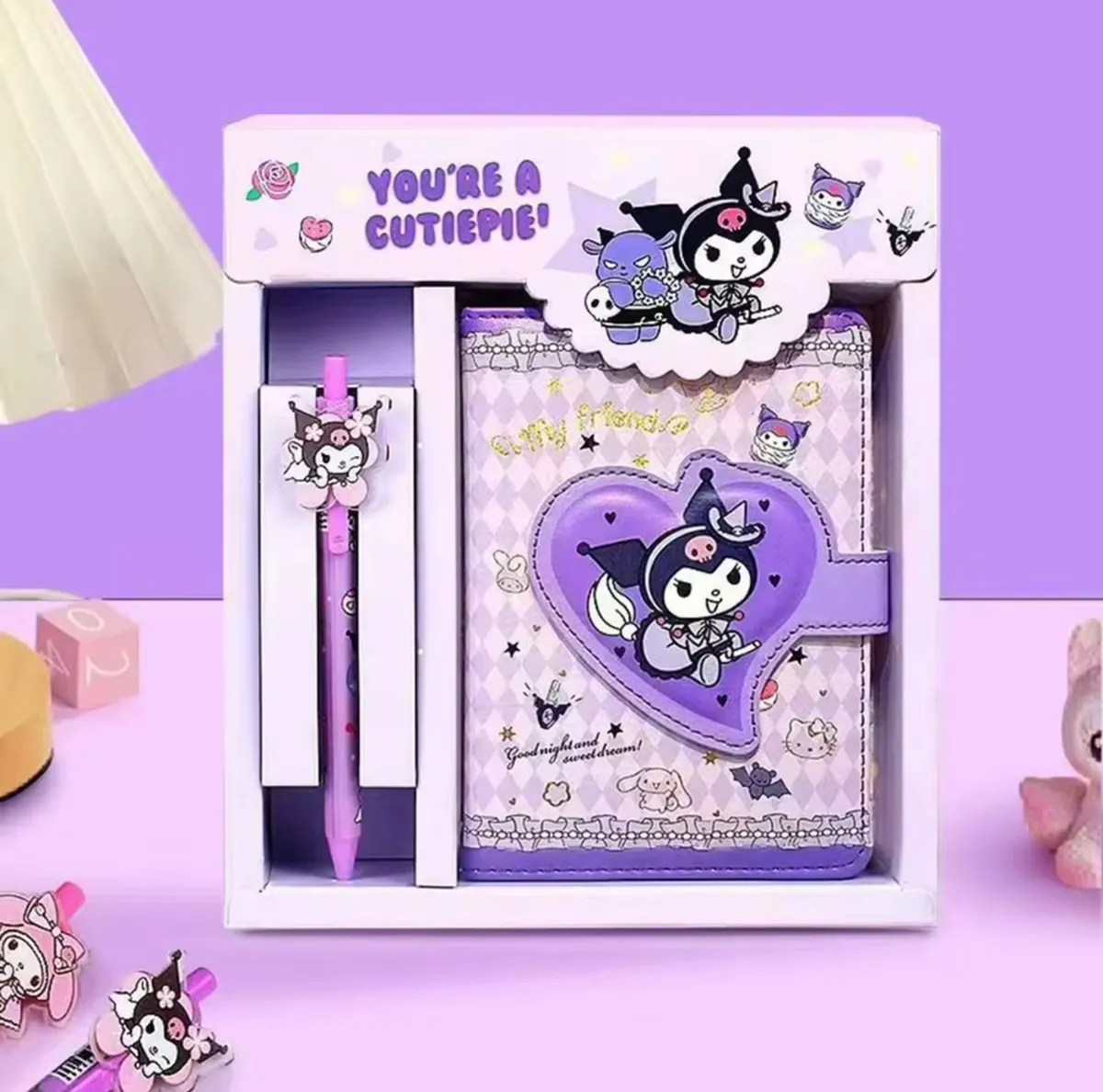 Set libreta y Lápiz Personajes Sanrio Diseño Corazón (Varios diseños)