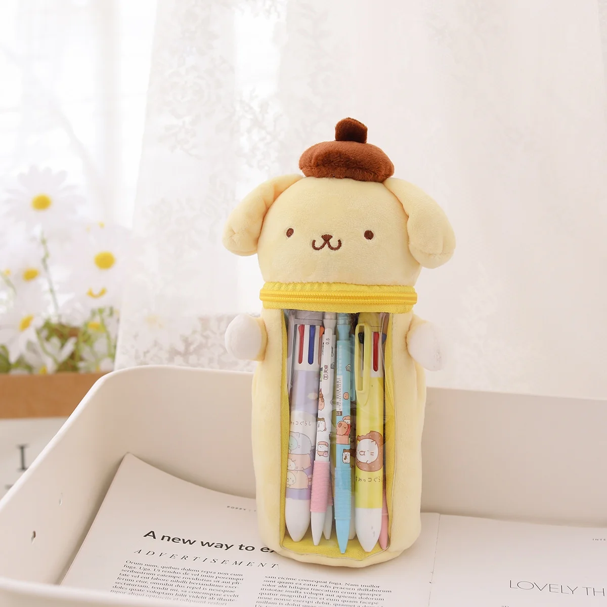 Estuche Cilíndrico de Felpa Personajes Sanrio