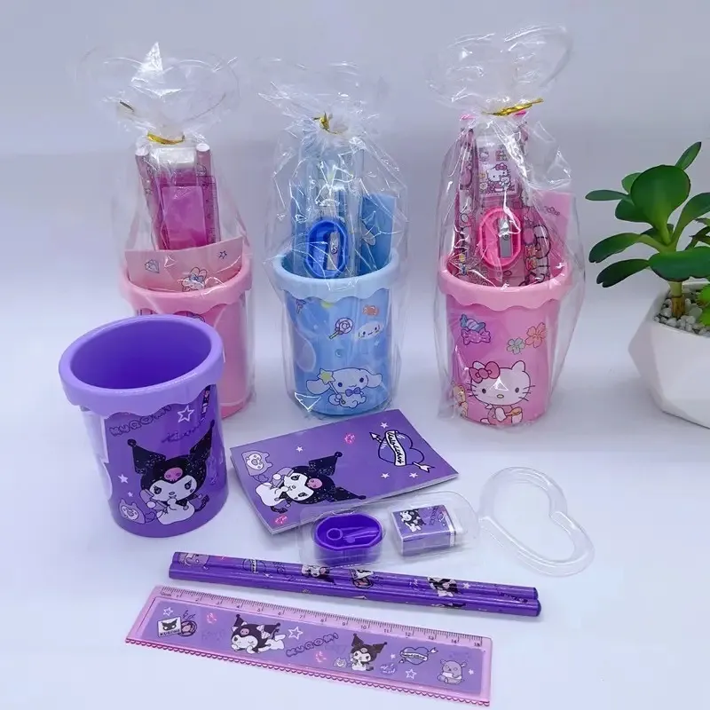 Set escritorio Sanrio 7 Piezas (Varios diseños)