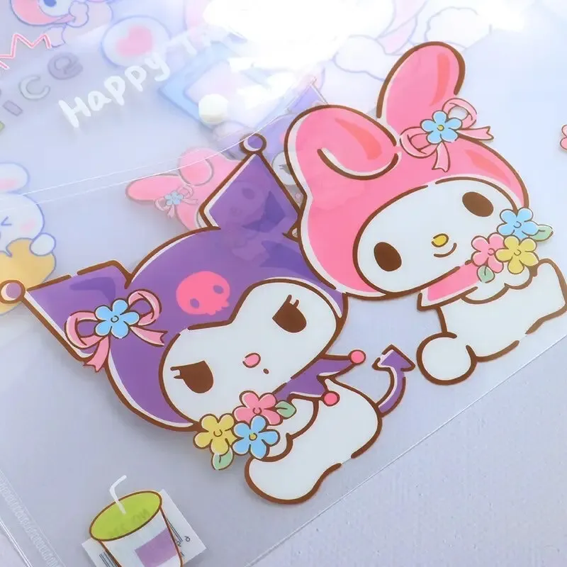 Set 4 Carpetas Personajes Sanrio (Varios modelos)