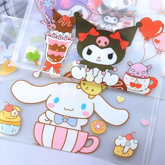 Set 4 Carpetas Personajes Sanrio (Varios modelos)