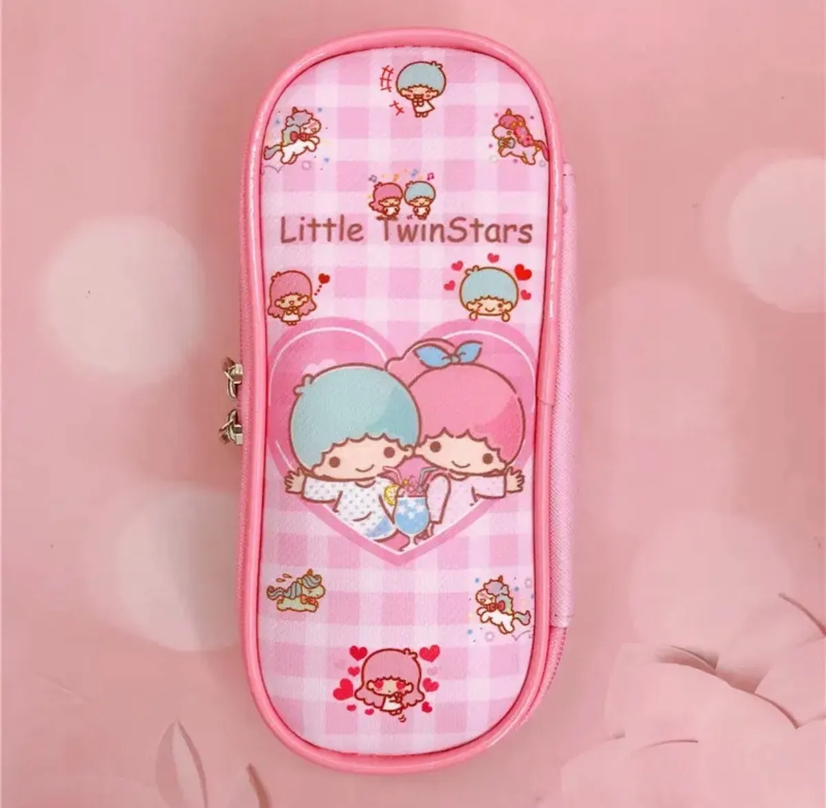 Estuche Escolar Ovalado Personajes Sanrio