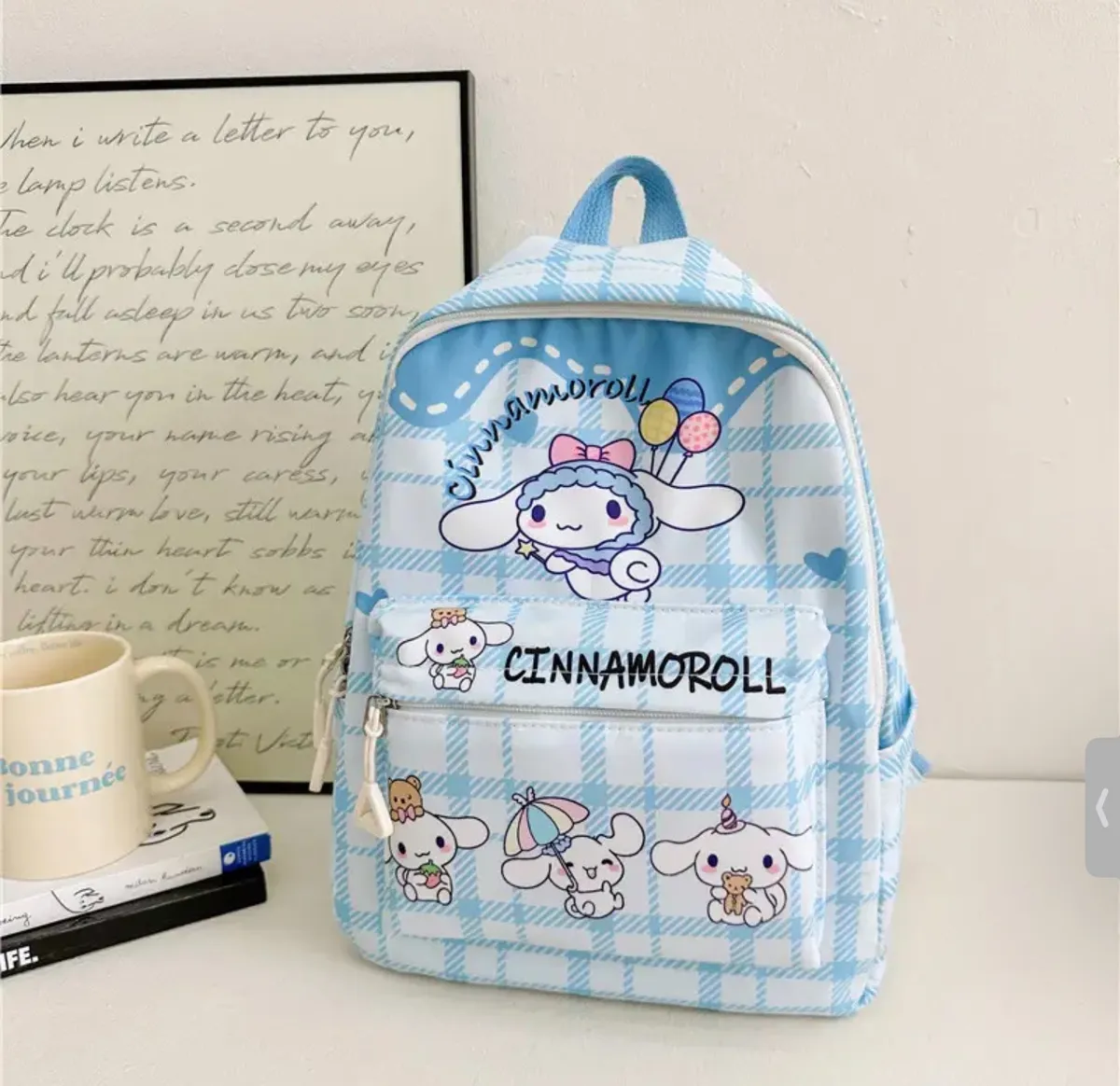 Mochila Escolar de Tela Personajes Sanrio (Varios Modelos)