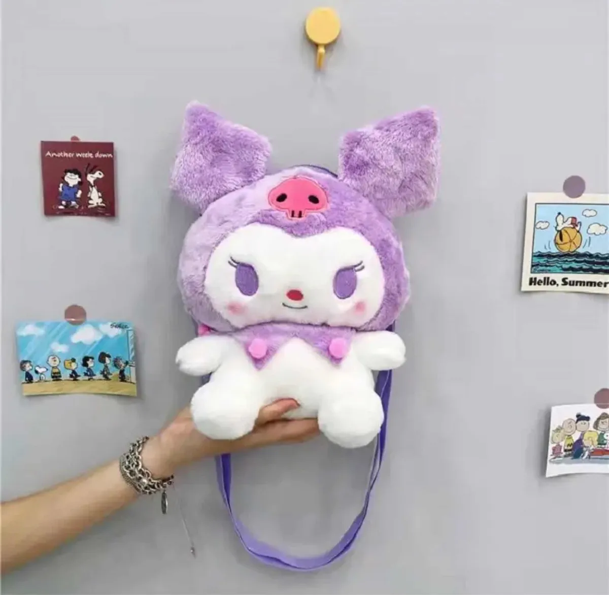 Mochila de Peluche Personajes Sanrio (Varios diseños)