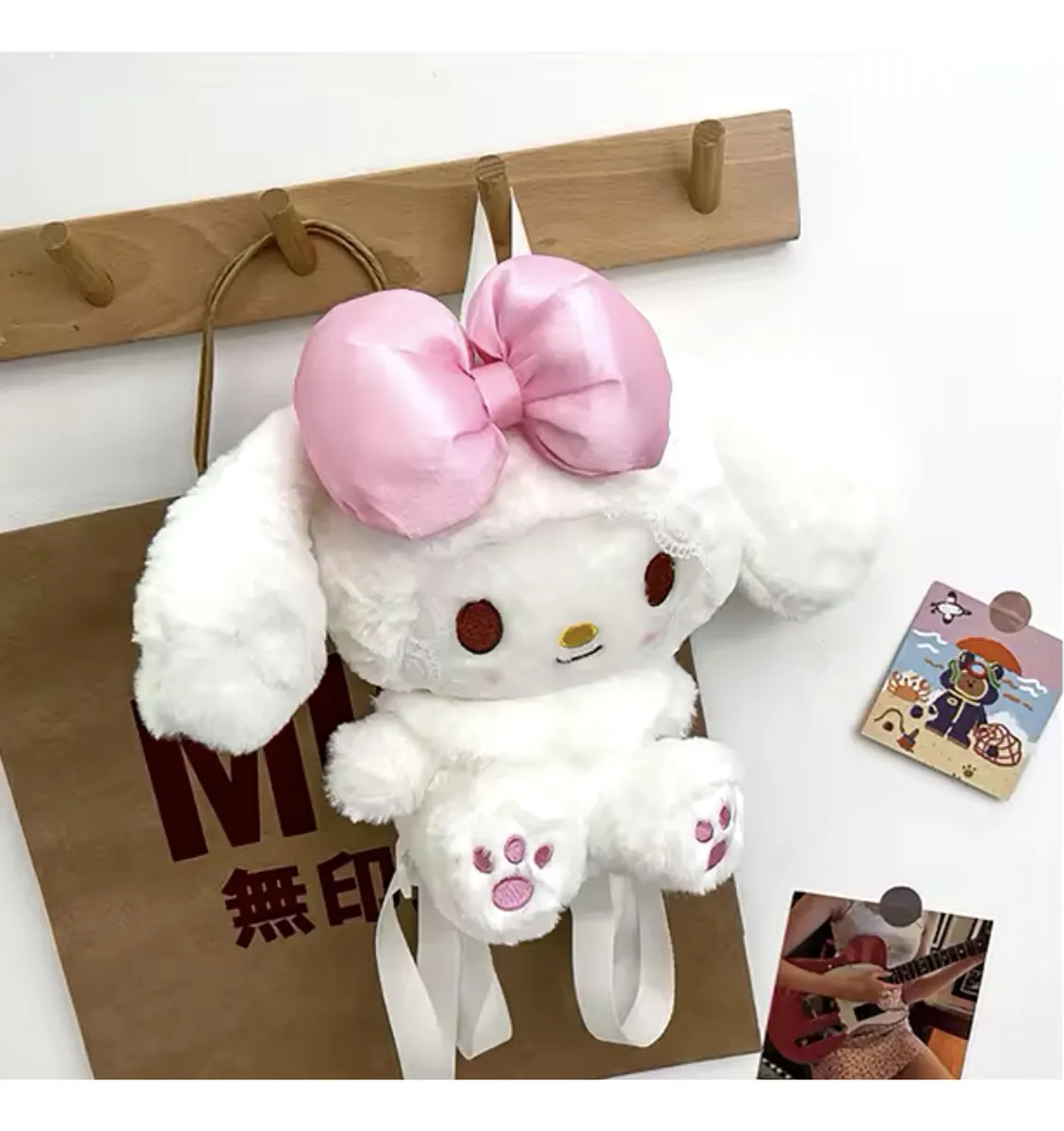 Mochila de Peluche Personajes Sanrio (Varios diseños)