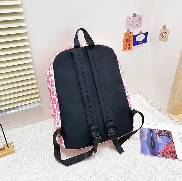 Mochila Importada Grande Personajes Sanrio (Varios Diseños)