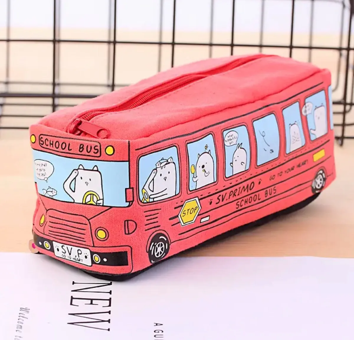 Estuche Bus Escolar Kawaii