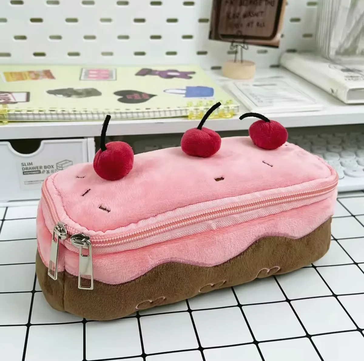 Estuche Pastel De Guinda Kawaii