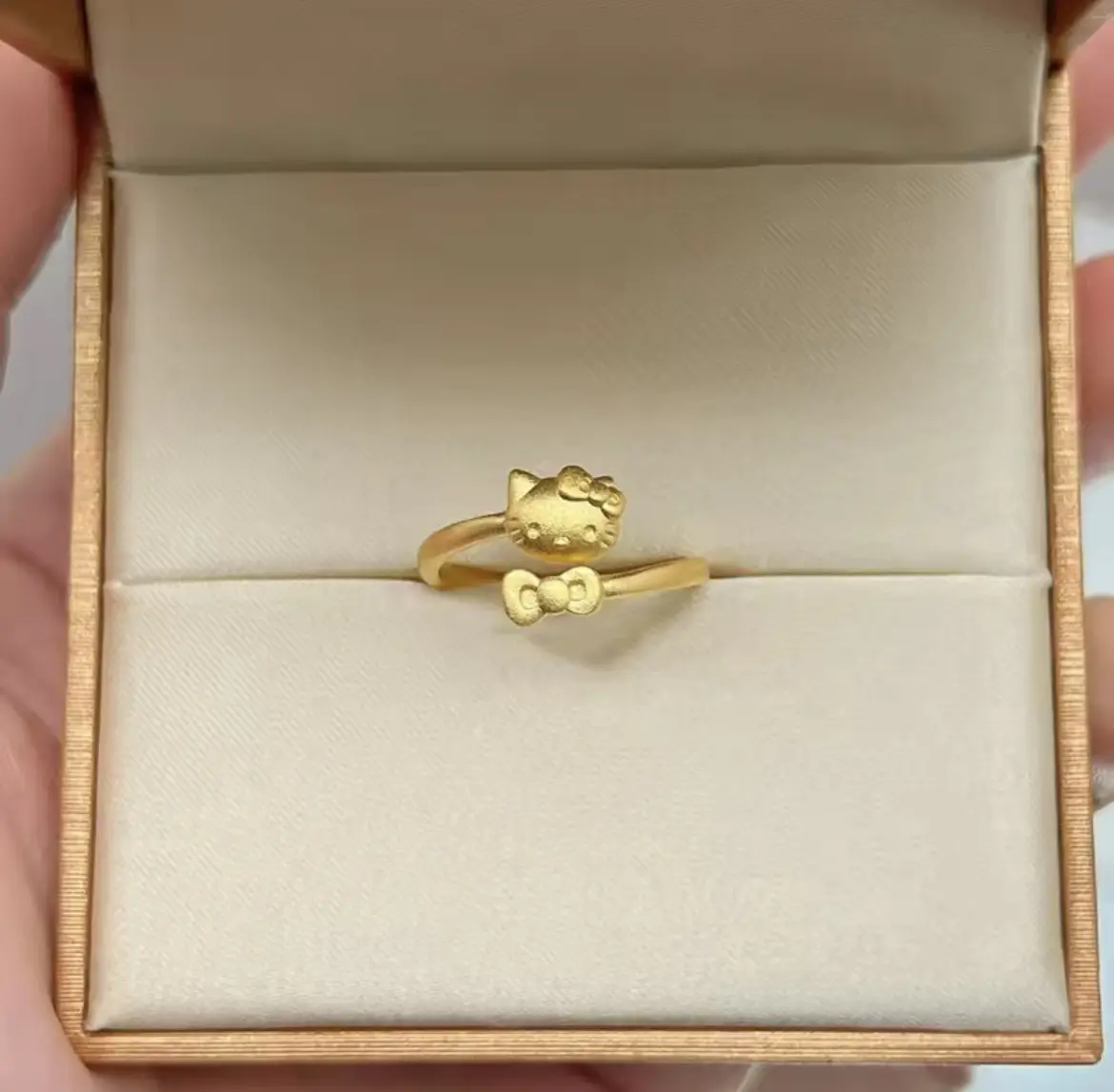 Anillo Hello Kitty de Plata Esterlina 925 (Varios modelos)