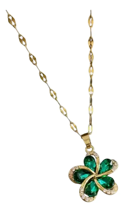 Collar Trébol o Cuatro Corazones con Brillitos