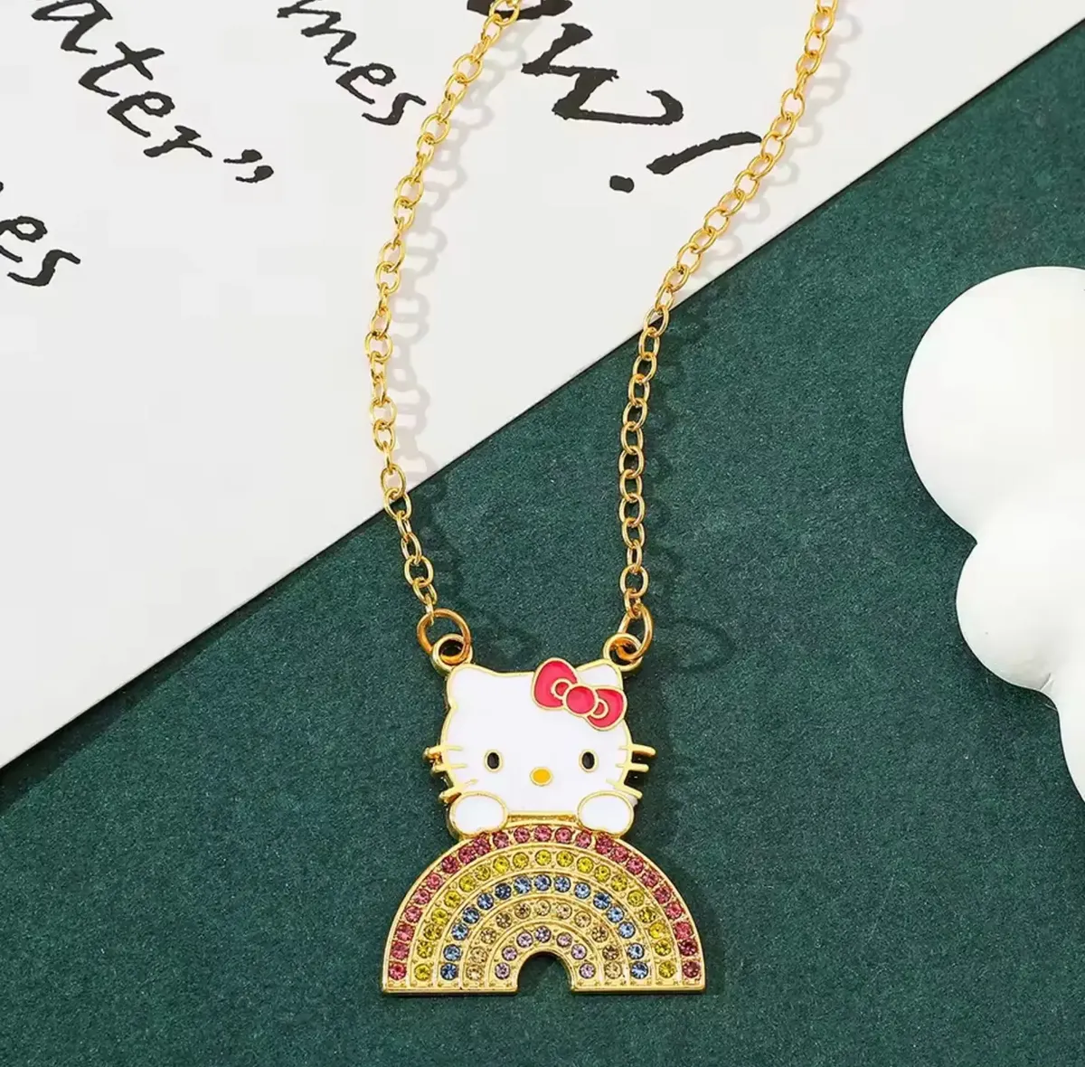 Collar & Aros Hello Kitty con Diseño de Luna
