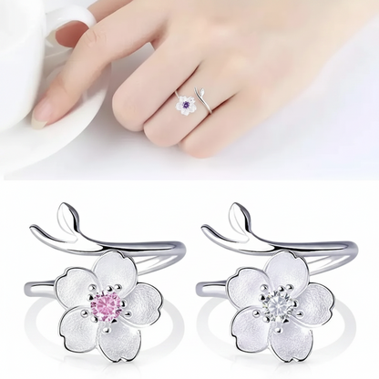 Anillo Flor de Cerezo Bañado en Plata