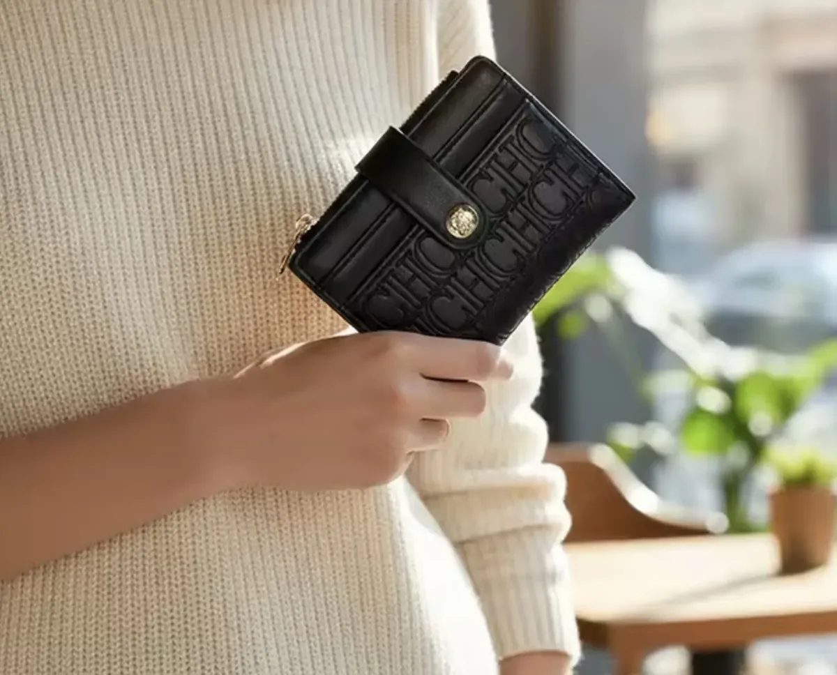 Billetera de lujo Carolina Herrera